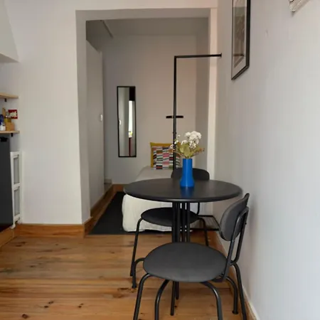 11 With Kitchen And Private Bathroom, Center * Lisboa